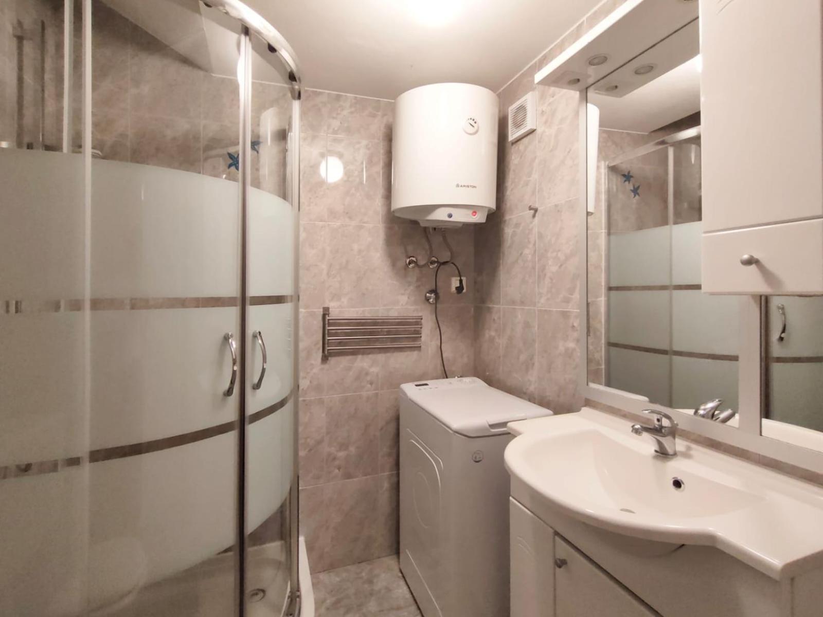 ميدولين Rafael Apartments المظهر الخارجي الصورة