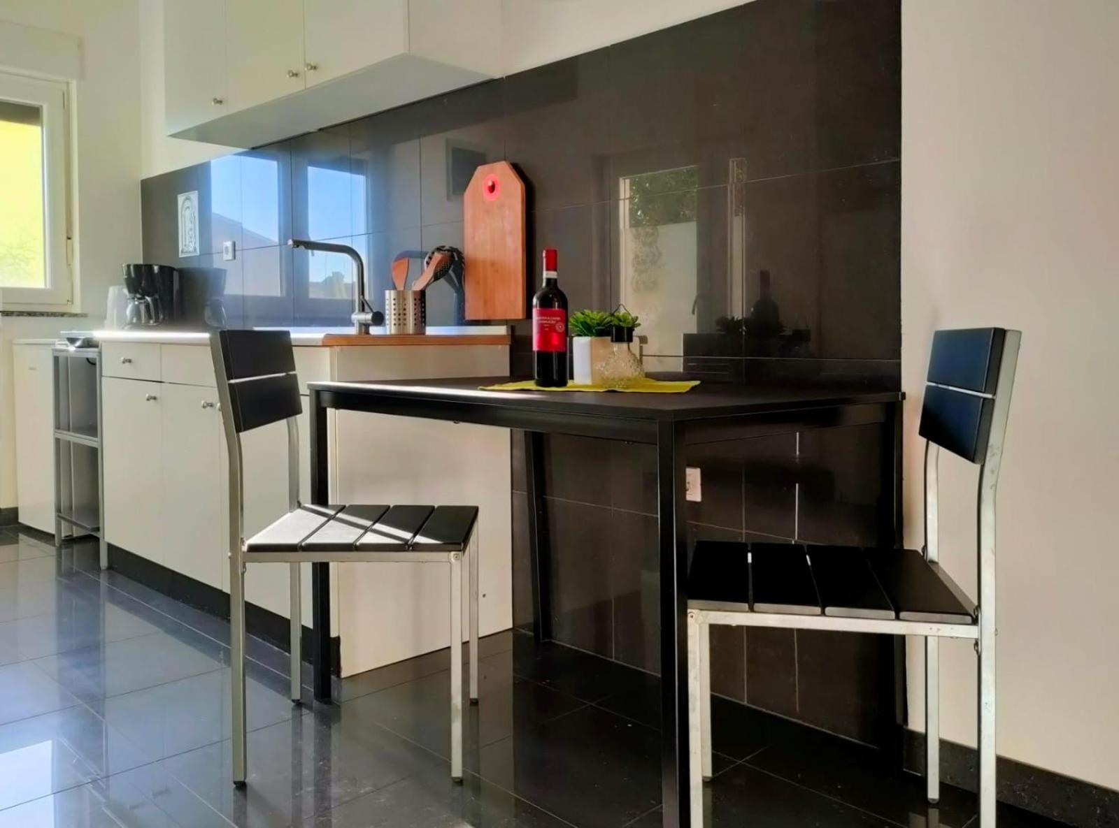 ميدولين Rafael Apartments المظهر الخارجي الصورة