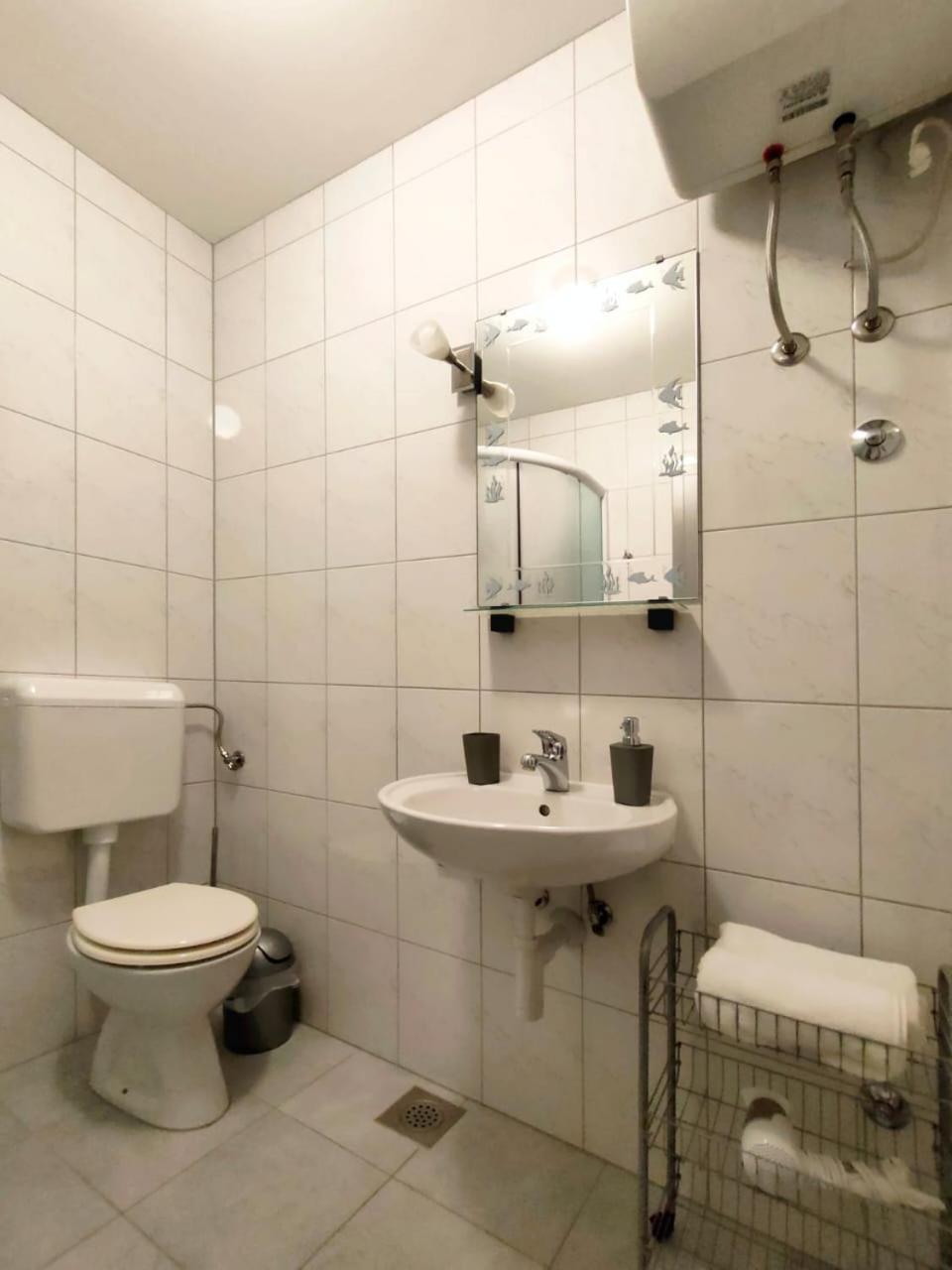 ميدولين Rafael Apartments المظهر الخارجي الصورة