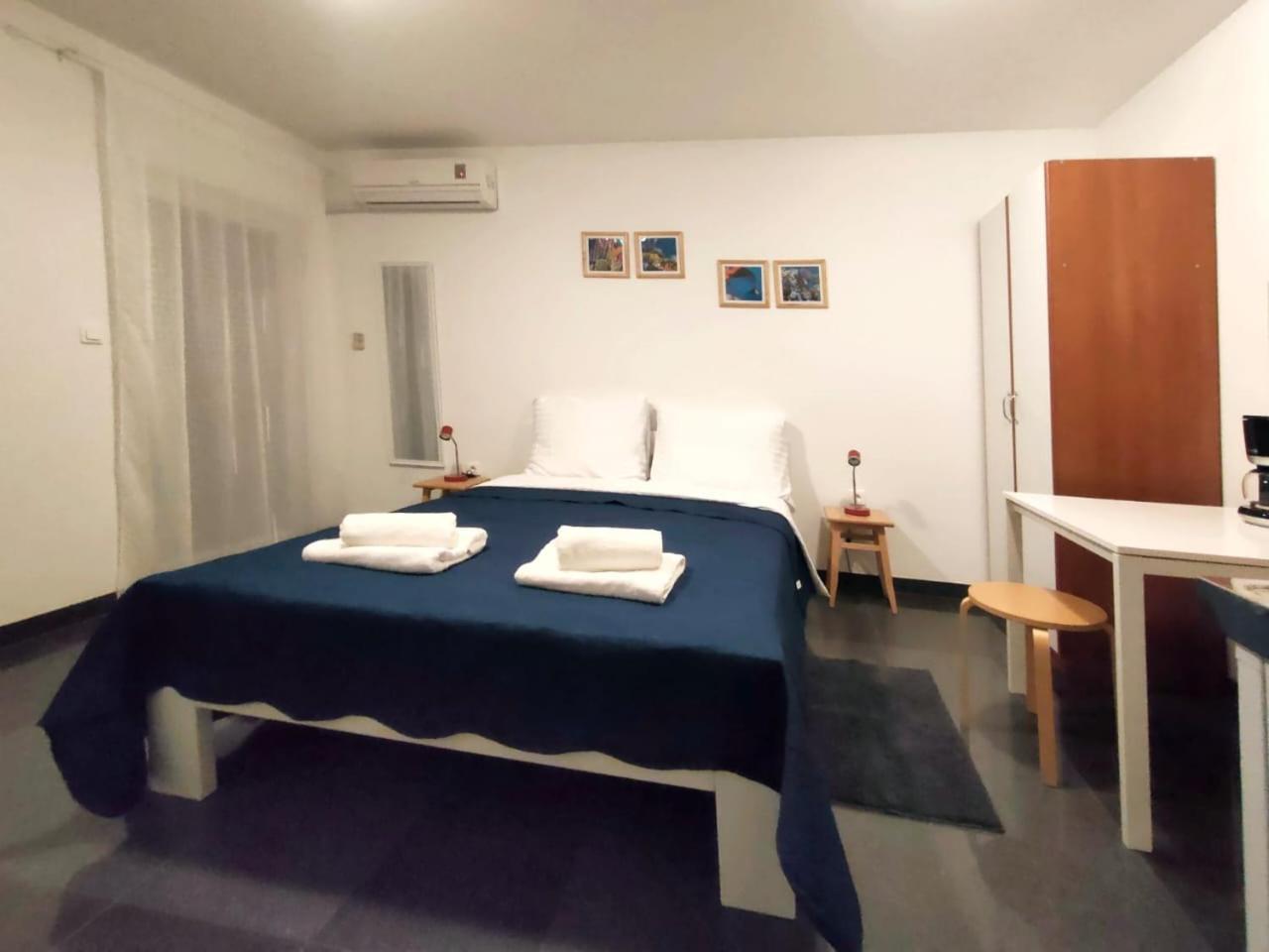 ميدولين Rafael Apartments المظهر الخارجي الصورة