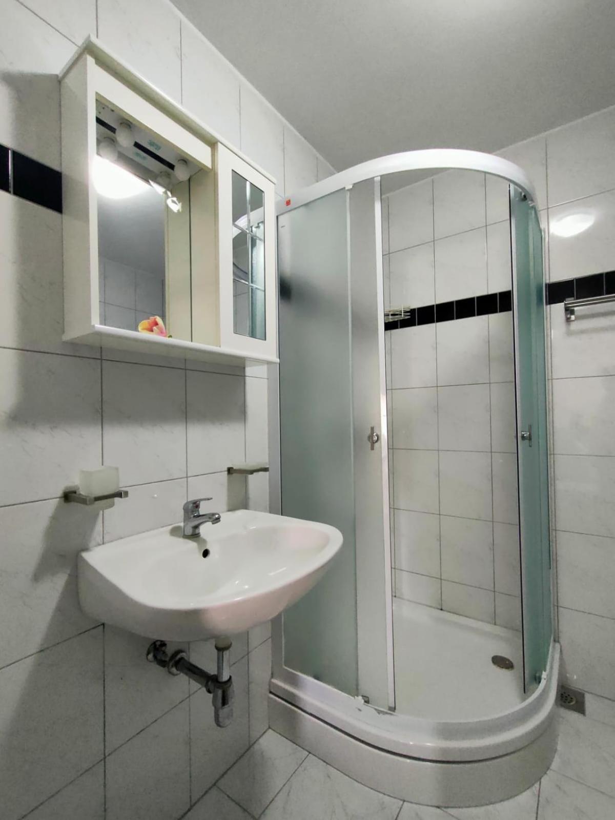 ميدولين Rafael Apartments المظهر الخارجي الصورة